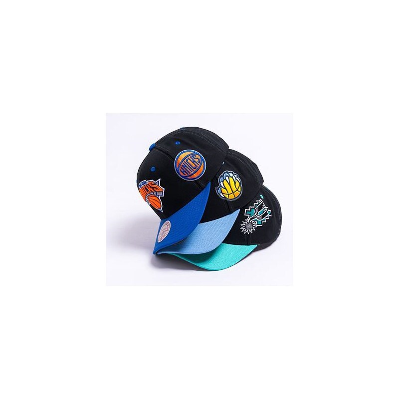 Kšiltovka Mitchell & Ness Overbite Pro Snapback New York Knicks Black