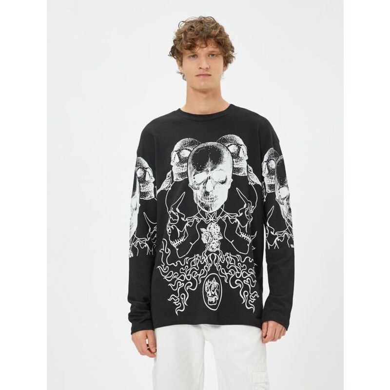 Koton Skull Printed Sweater Crew Neck Long Sleeved