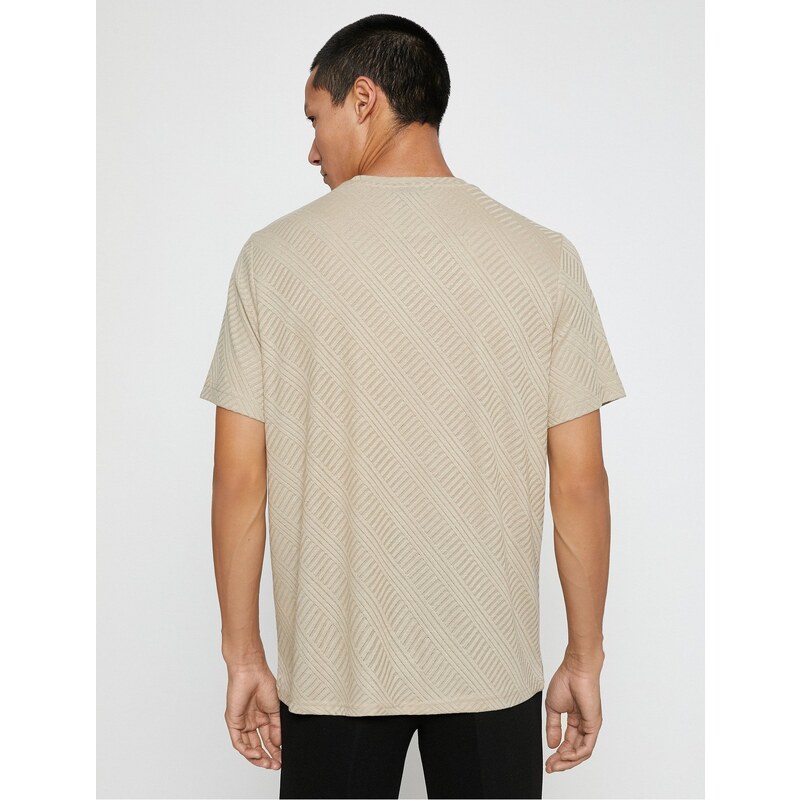 Koton Základní žakárové tričko Tričkový krátký rukáv