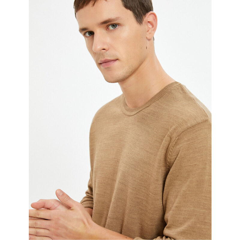 Koton Basic Knitwear Sweater Crew Neck Slim Fit Long Sleeve