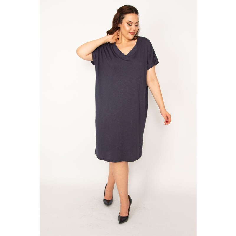 Şans Women's Plus Size Navy Blue V-Neck Low-Sleeve Dress