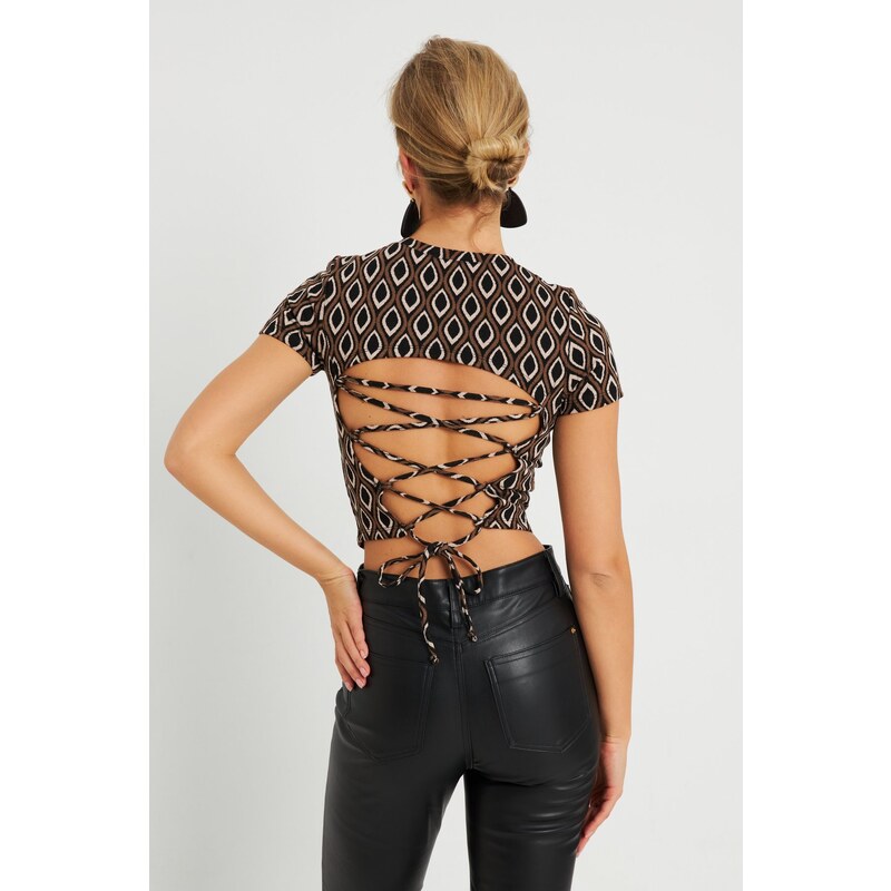 Cool & Sexy Women's Decollete Decollete Crop Blouse Brown