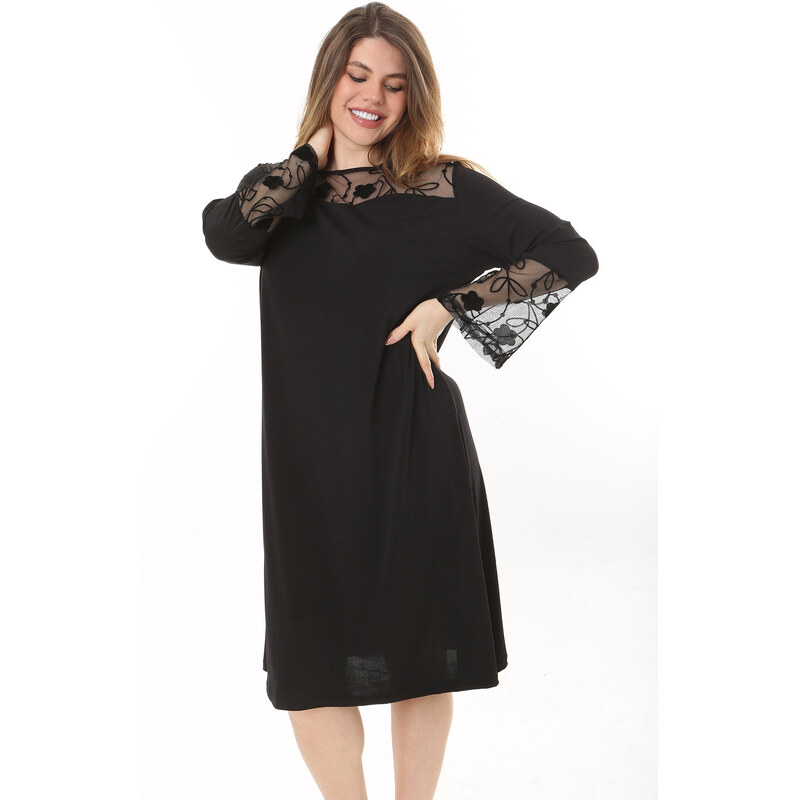 Şans Women's Plus Size Black Lace Detailed Dress