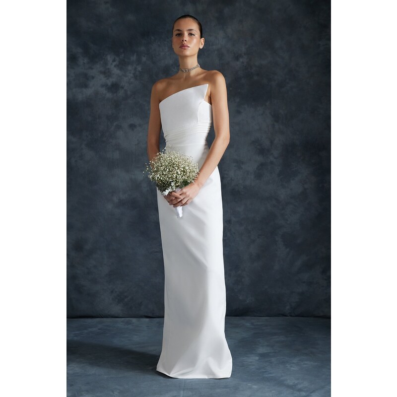 Trendyol White Straight Fitted Woven Evening Dress & Homecoming Dress