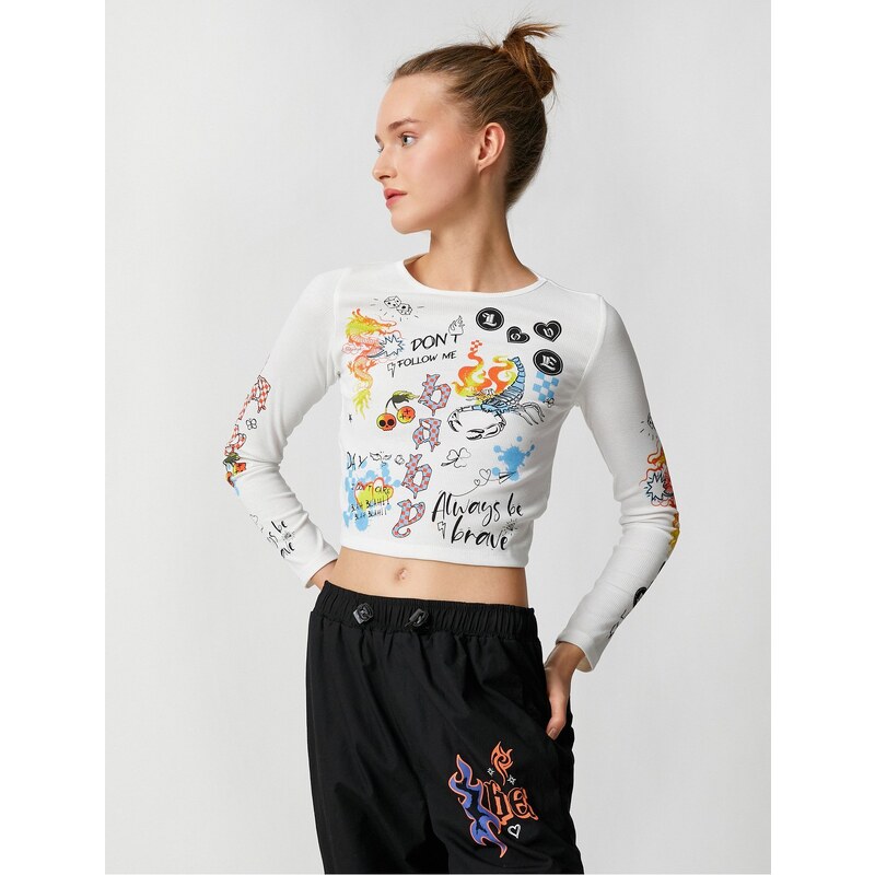 Koton Crop T-Shirt Long Sleeves Printed Crewneck