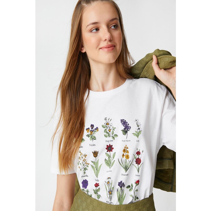 Koton Floral Printed T-Shirt Crew Neck Short Sleeved