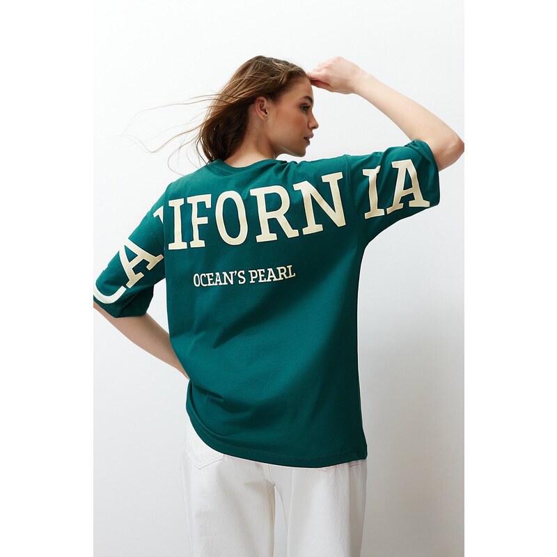 Trendyol Emerald Green 100% Cotton Back Motto Printed Oversize/Creature Knitted T-Shirt