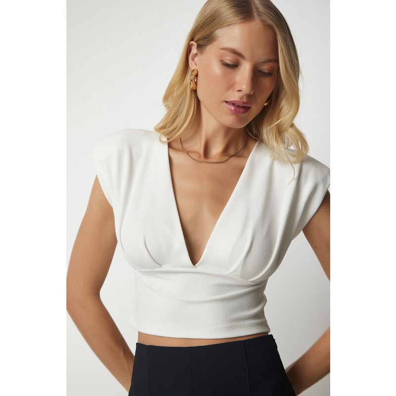 Happiness İstanbul Women's White Slightly Decollete Crop Blouse