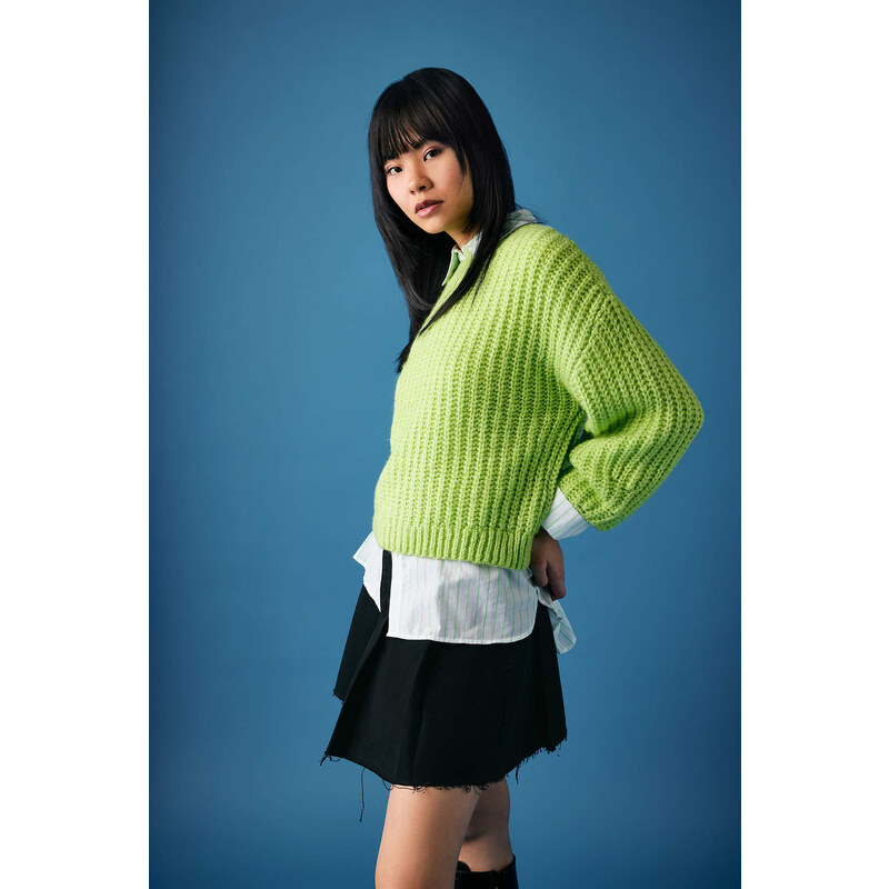 DEFACTO Oversize Fit Crew Neck Knitwear Pullover