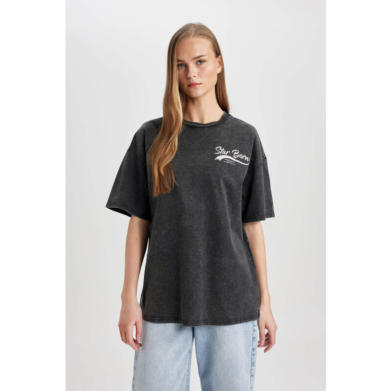 DEFACTO Oversize Fit Crew Neck Short Sleeve T-Shirt