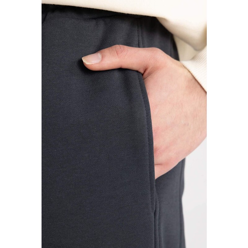 DEFACTO Oversize Fit Regular Hem With Pockets Sweatpants