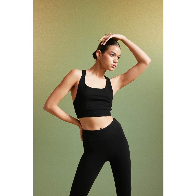 DeFactoFit Crew Neck Sports Bra