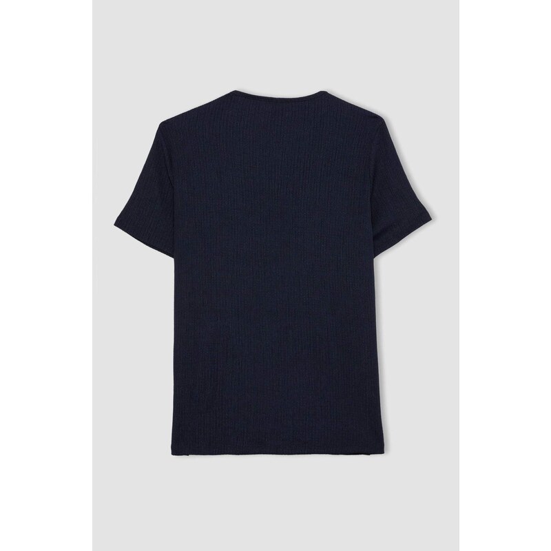 DEFACTO Regular Fit Crew Neck Short Sleeve T-Shirt