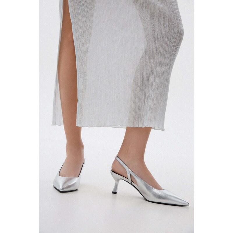 Women's Silver Slingback Pumps made of Genuine Leather Estro x MustHave ER00114246