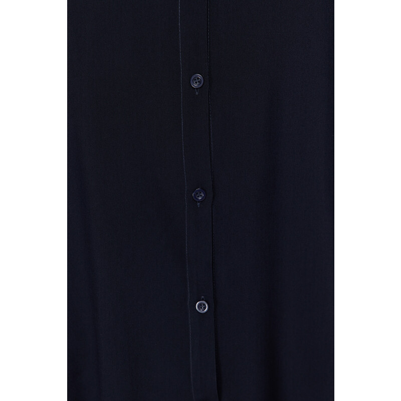 Trendyol Curve Navy Blue Basic Oversize Woven Shirt