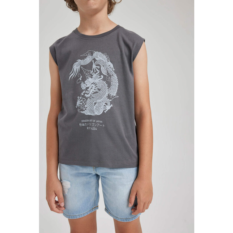 DEFACTO Boy Oversize Fit Undershirt