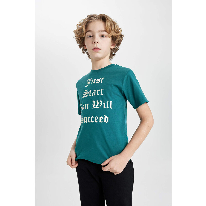 DEFACTO Boy Slogan Printed Short Sleeve T-Shirt Sweatpants 2 Piece Set