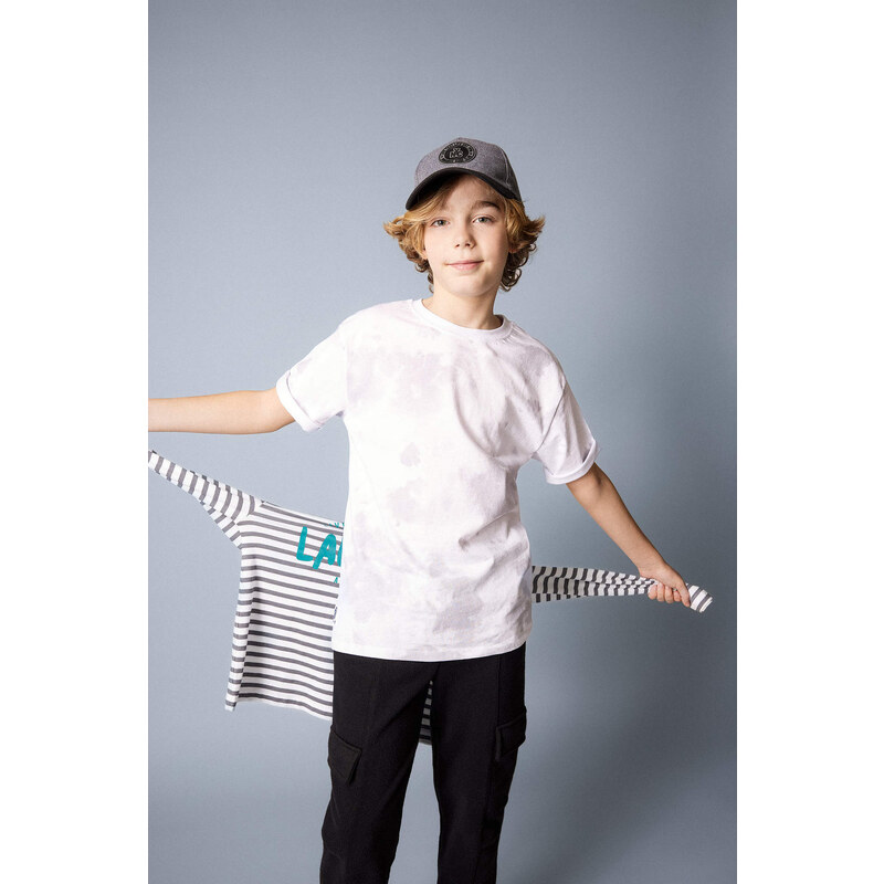 DEFACTO Boy Crew Neck Printed Patterned T-Shirt