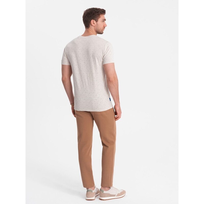 Ombre Clothing Béžové tričko s barevnými písmeny V1 TSFP-0185