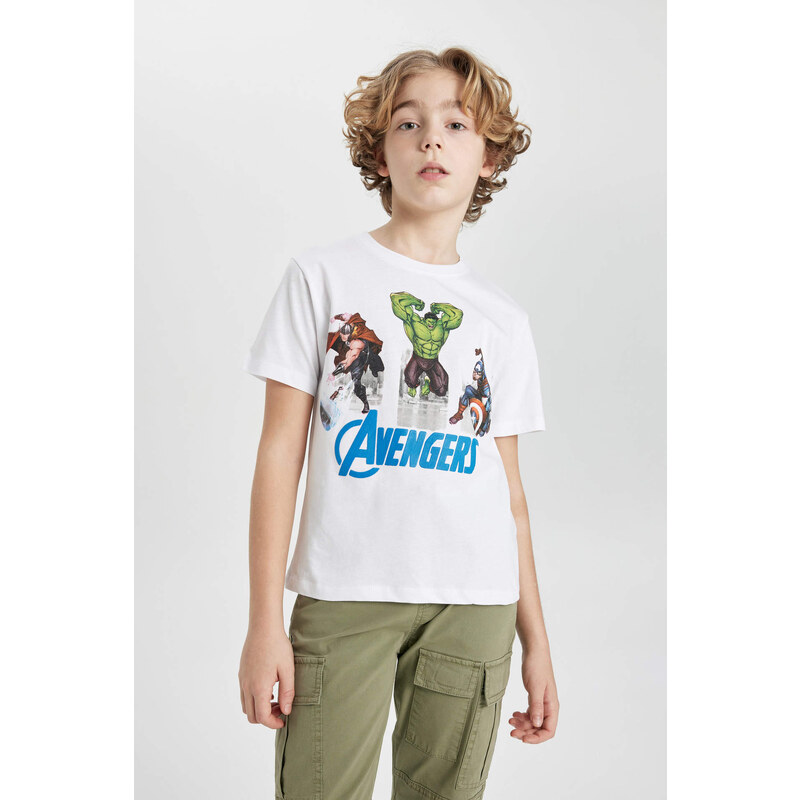 DEFACTO Boy Marvel Avengers Crew Neck Jersey Short Sleeve T-Shirt