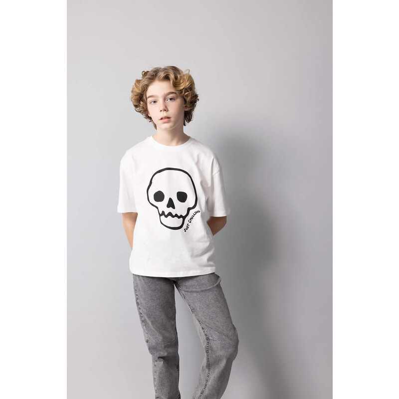 DEFACTO Boy Oversize Fit Crew Neck Embroidered T-Shirt