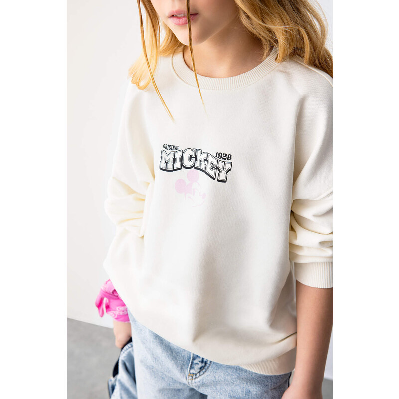 DEFACTO Oversize Fit Mickey & Minnie Licensed Crew Neck Sweatshirt