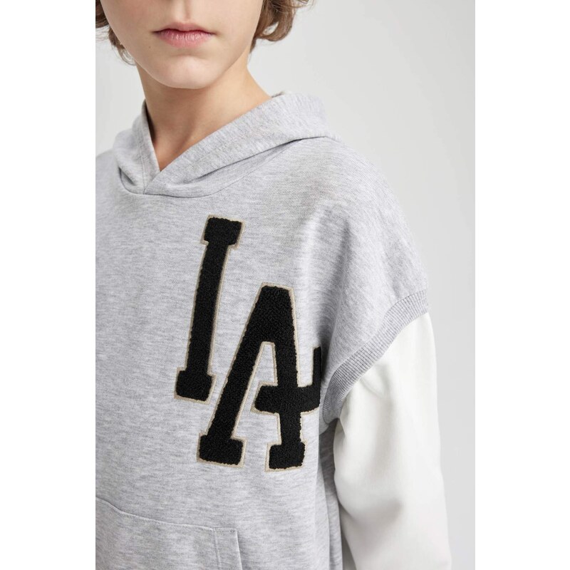 DEFACTO Boy Oversize Fit Hooded Sleeveless Sweatshirt