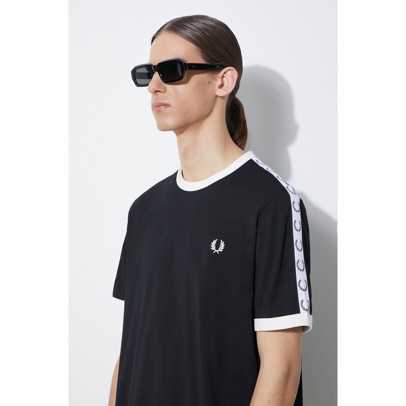 Bavlněné tričko Fred Perry Taped Ringer černá barva, s aplikací, M4620.102