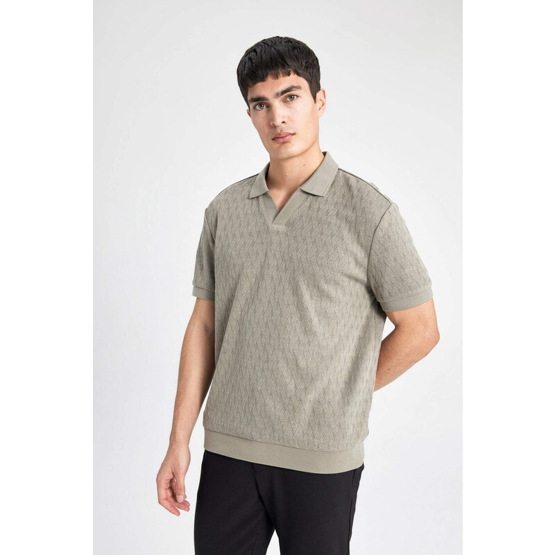 DEFACTO Regular Fit Resort Neck Knitting Look Polo T-Shirt