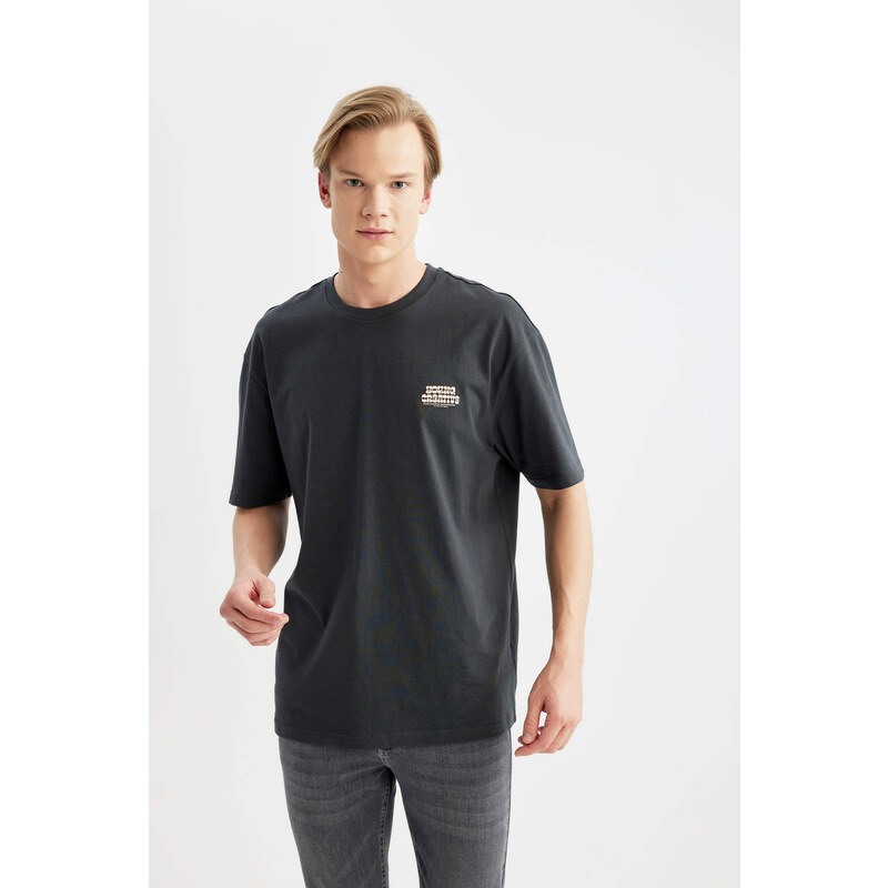 DEFACTO Comfort Fit Crew Neck Printed T-Shirt