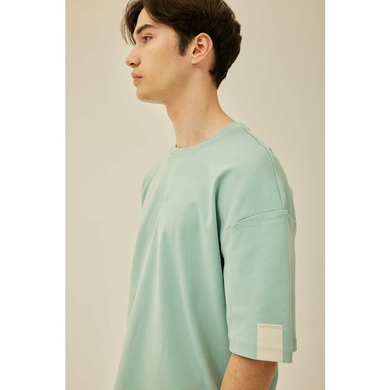 DEFACTO Comfort Fit Crew Neck Printed T-Shirt