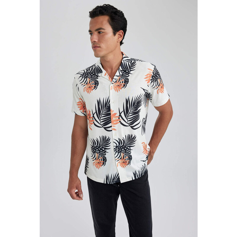 DEFACTO Regular Fit Printed Short Sleeve Shirt