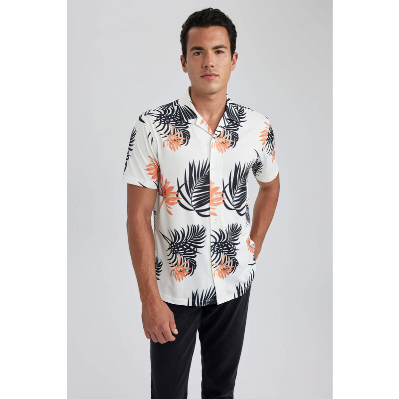 DEFACTO Regular Fit Printed Short Sleeve Shirt