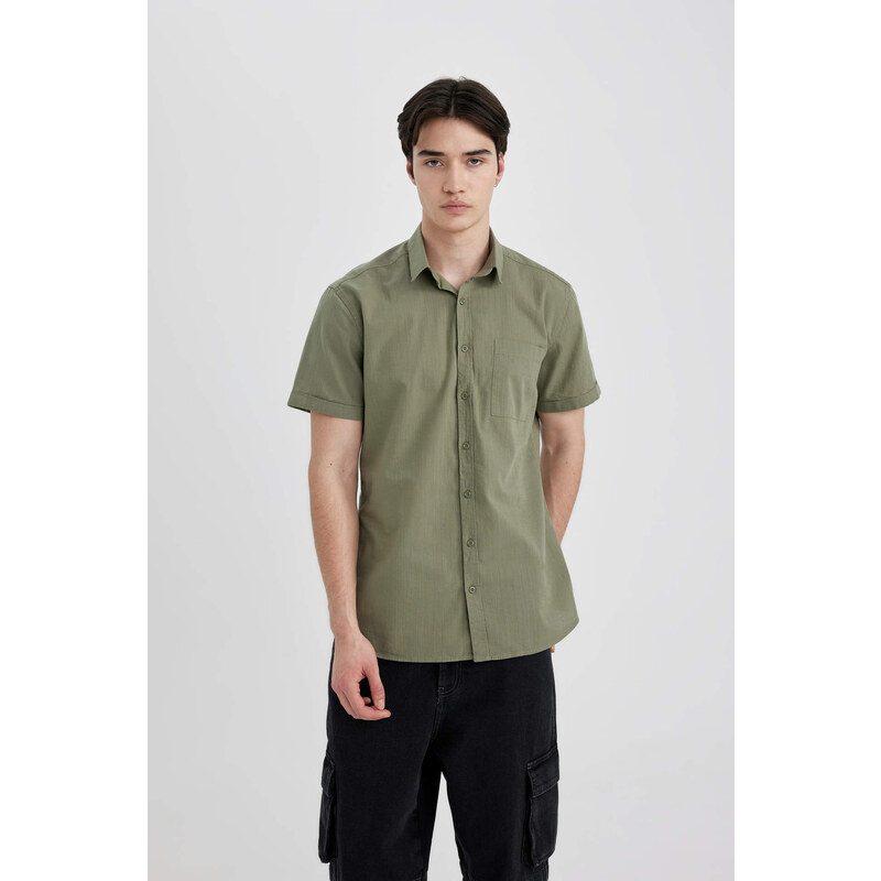 DEFACTO Slim Fit Polo Collar Short Sleeve Shirt