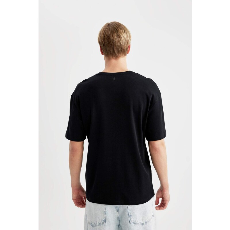 DEFACTO Comfort Fit Crew Neck Printed T-Shirt