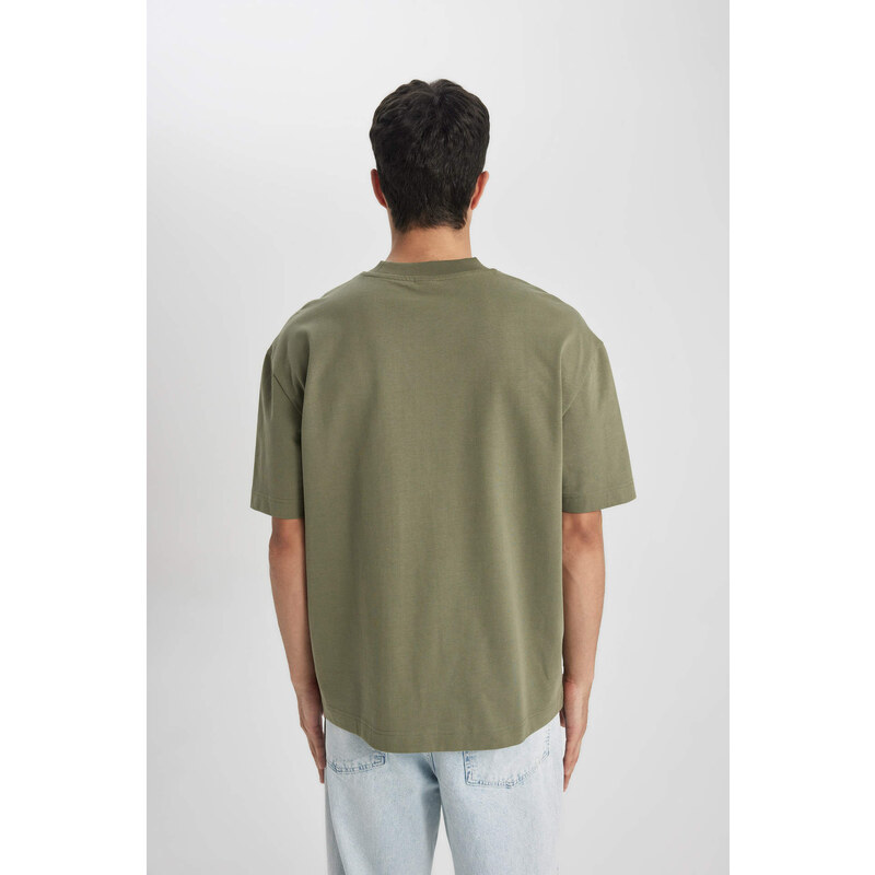 DEFACTO Oversize Fit Crew Neck T-Shirt