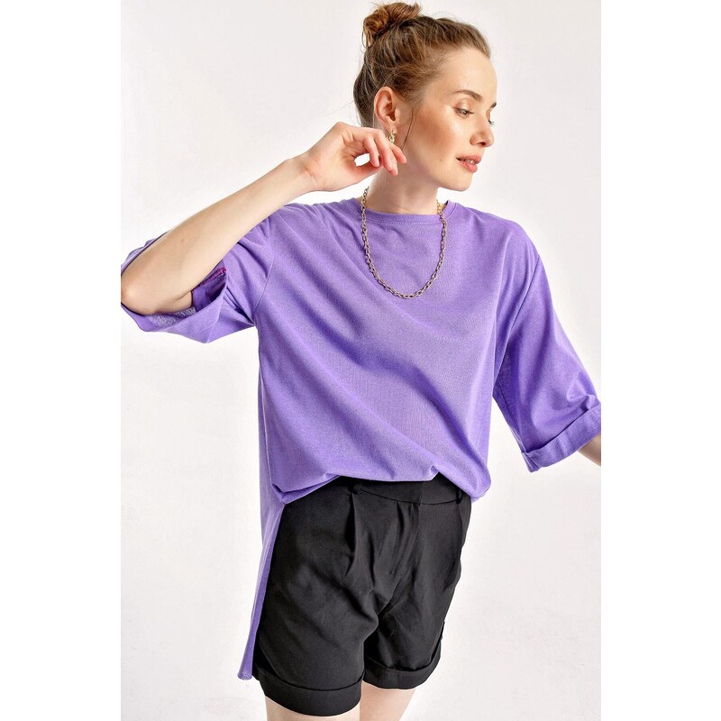 Bigdart 4123 Oversized T-Shirt with a slit - Purple