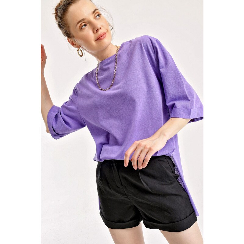 Bigdart 4123 Oversized T-Shirt with a slit - Purple