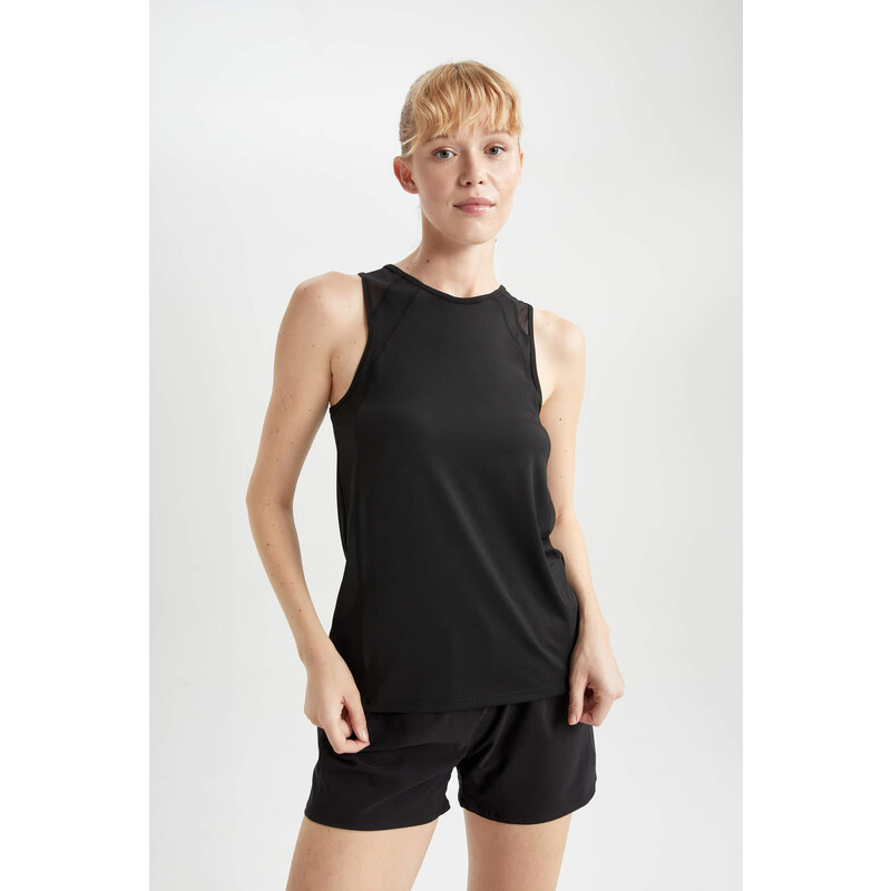 DEFACTO Long Fit Crew Neck Sleeveless Undershirt