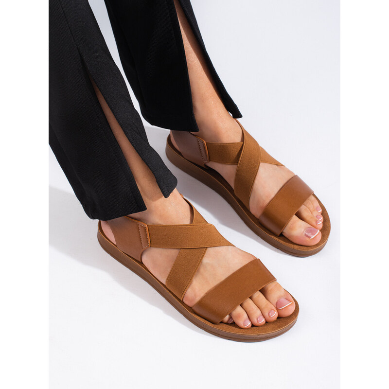 Krásné sandály dámské hnědé na plochém podpatku