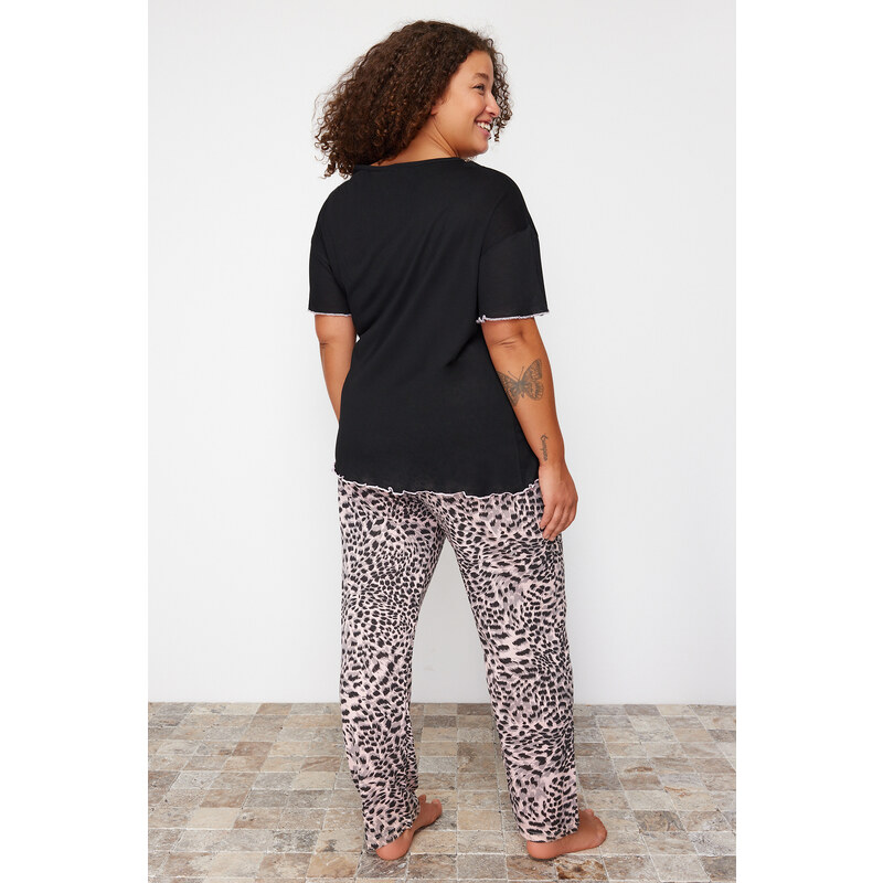 Trendyol Curve Black Leopard Patterned Knitted Pajamas Set