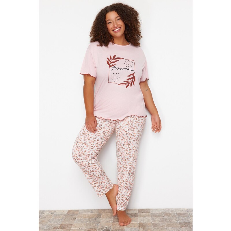 Trendyol Curve Pink Floral Pattern Knitted Pajamas Set