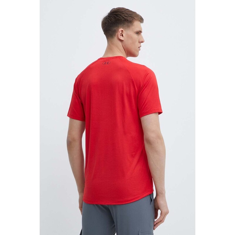 Tréninkové tričko Under Armour červená barva, s potiskem, 1380785