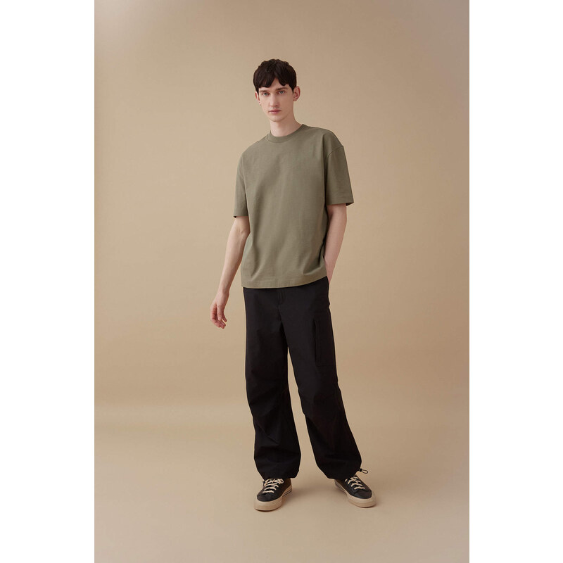 DEFACTO Oversize Fit Crew Neck T-Shirt