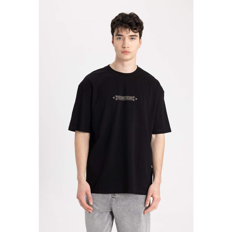 DEFACTO Oversize Fit Crew Neck T-Shirt