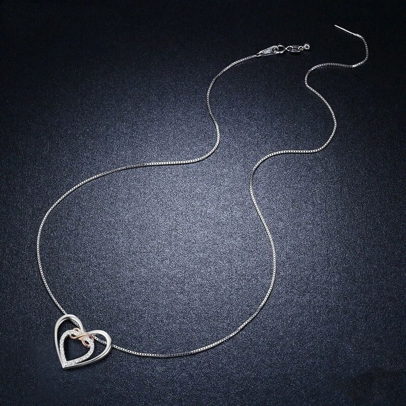 GRACE Silver Jewellery Stříbrný náhrdelník se zirkony Dolores - stříbro 925/1000, srdce