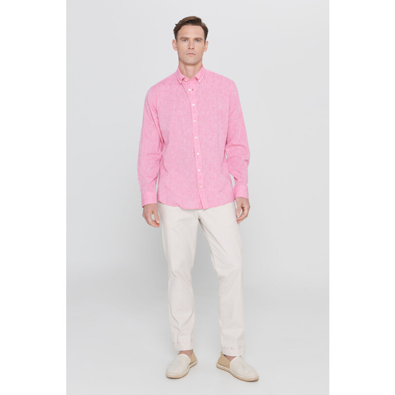 AC&Co / Altınyıldız Classics Men's Fuchsia Comfort Fit Relaxed-Cut Buttoned Collar Casual Linen Shirt.