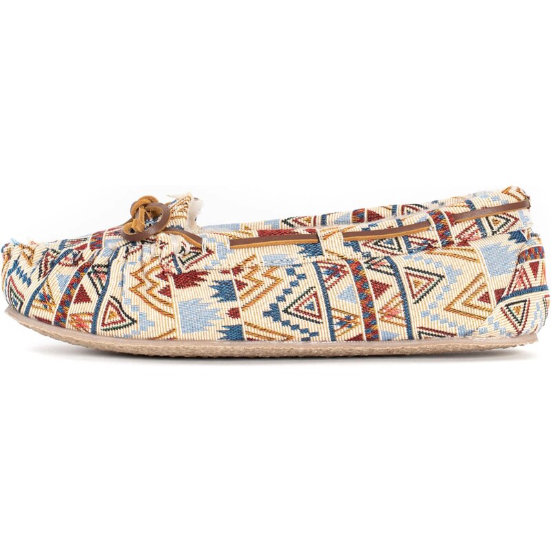 Minnetonka Pantofle Cally mix barev 109315130