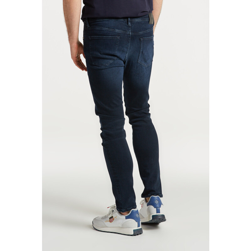 DŽÍNY GANT EXTRA SLIM ACTIVE RECOVER JEANS černá 33/30