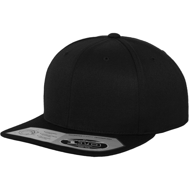 Flexfit 110 Fitted Snapback černý